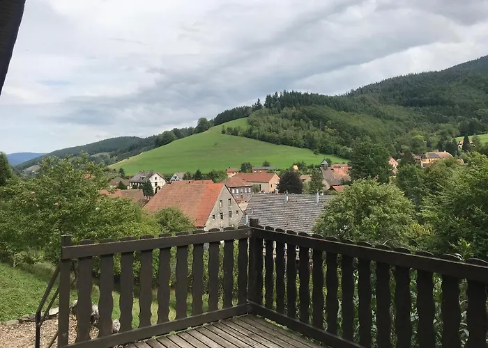 Le Balcon D\'Echery